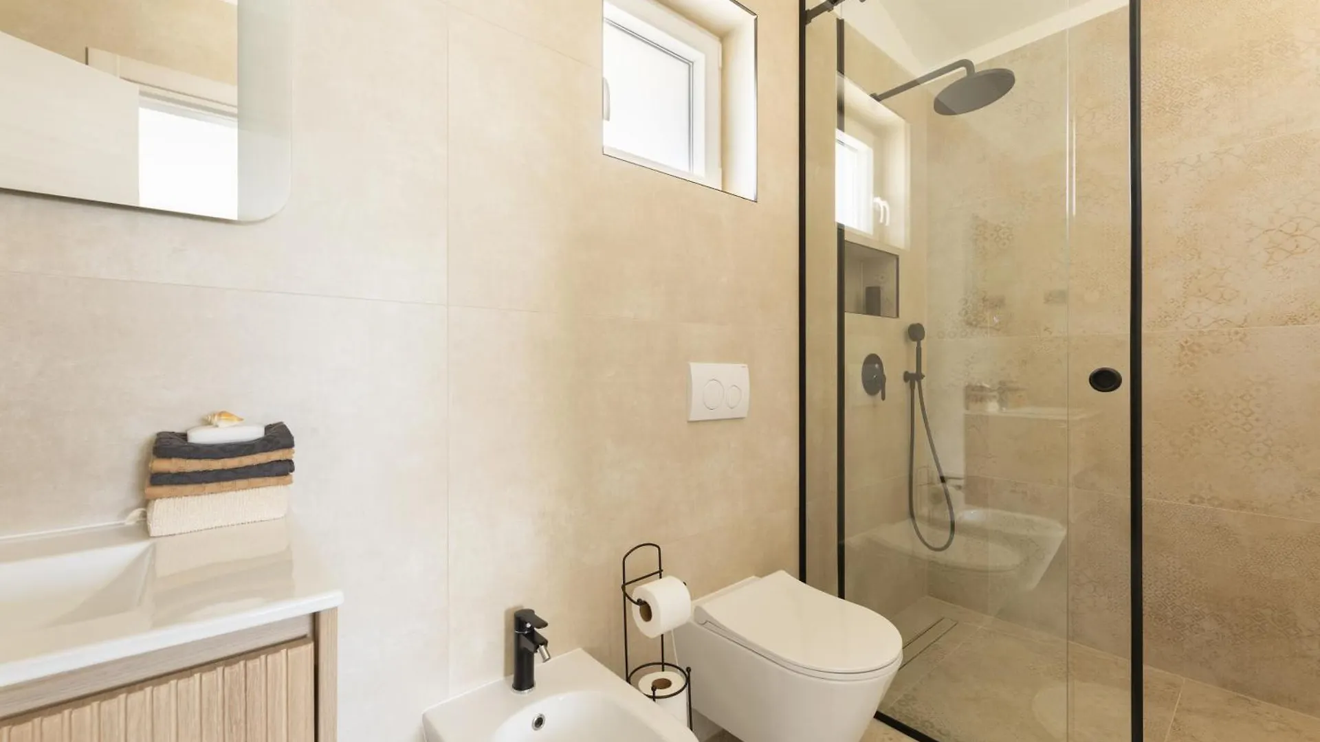 Villa Haba - House With Pool For Families & Couples Sisan