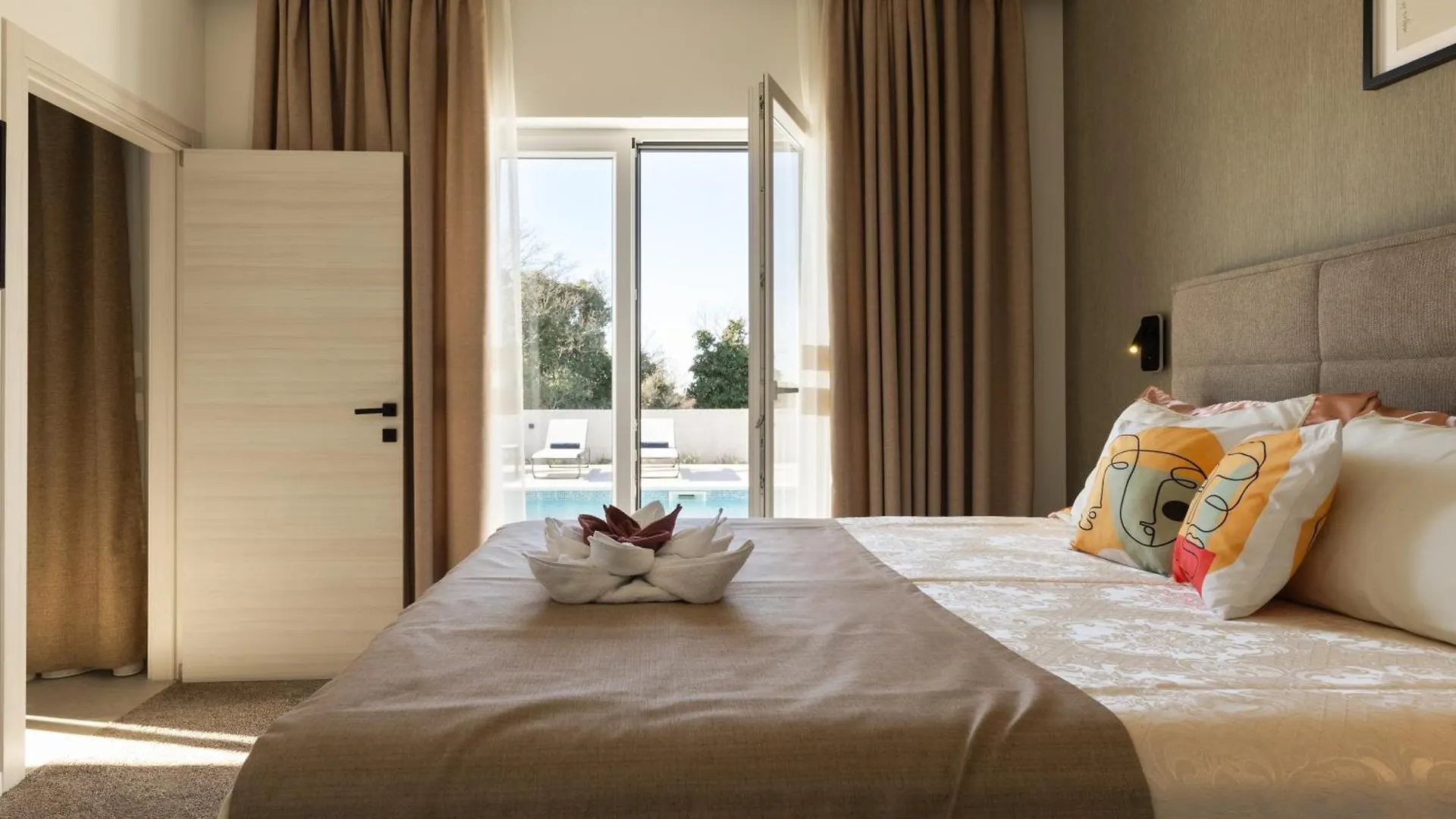 Villa Haba - House With Pool For Families & Couples Sisan Croatia